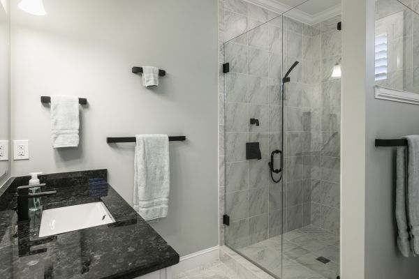 Granite Shower Installation in Wenatchee